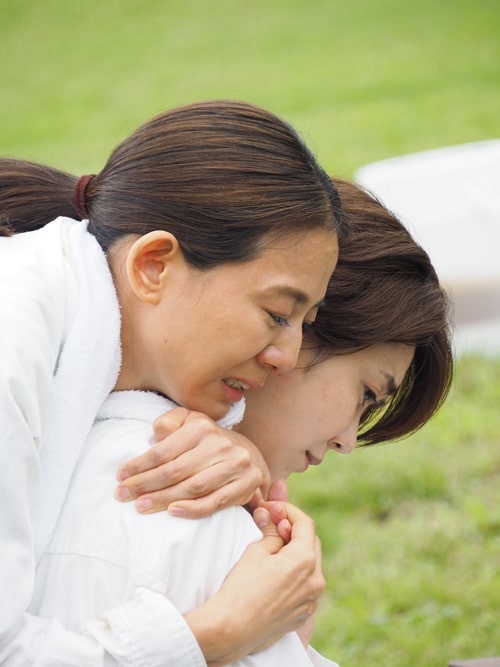 女達
